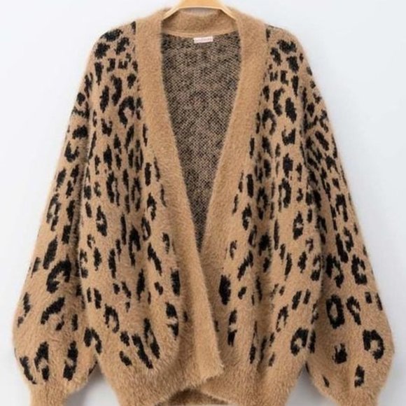 Leopard Print Open Front Cardigan - Picture 2 of 4